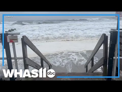 Powerful, slow moving nor'easter hammers Eastern U.S. coast