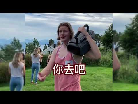 盘点老外克里斯回国后的搞笑日常，精通各种中国美食，自愧不如。