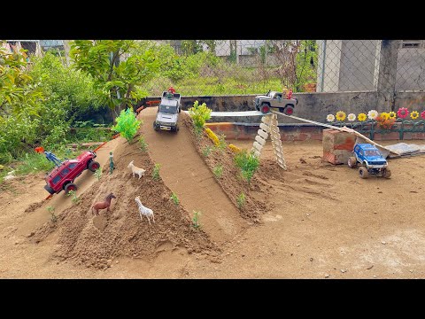Rc Toyota Pickup Defender Land Cruiser drives over bridges and mountains with difficulty…