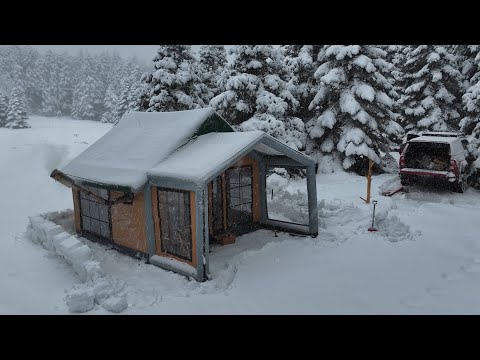 BRINGING HOME COMFORT TO A SNOWY TENT CAMP