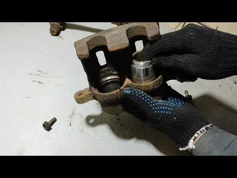 Две основные причины почему клинит суппорт.