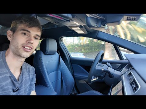 I Tried a Self Driving Car (First Impressions of Waymo)