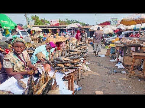 TRADITIONAL LOCAL FOOD MARKET SHOPPING IN GHANA TEMA, AFRICA