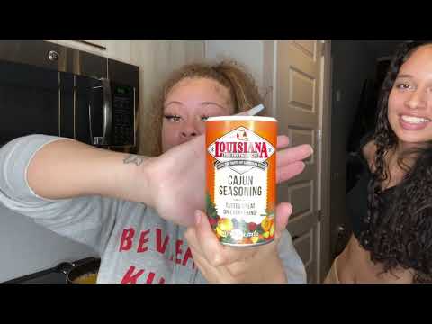 First Time Making Seafood Boil | Quarantine Day # IDK