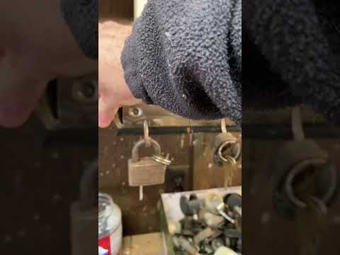 3-Ring Binder Life Hack #lifehacks #lifehack #hack #binder #storage #organization