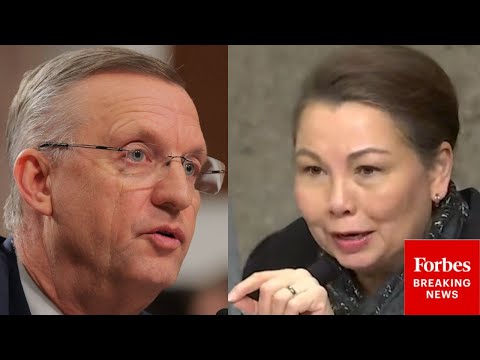 'It's Kind Of Backwards...': Duckworth Grills Trump's VA Secretary Over Staffing Cuts