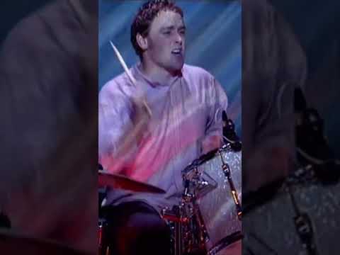 'Life's An Ocean' live on Later...with Jools Holland, 1997.