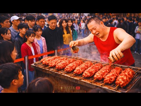 Inside China’s CRAZIEST Night Market Street in Nanchang! The Ultimate Spicy & Chewy Heaven!