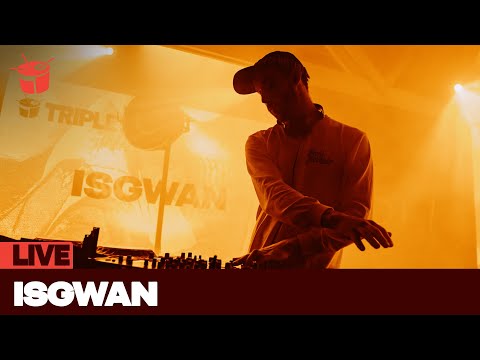 IsGwan - ‘What's A Girl To Do’ (live for triple j’s 50th Tour)