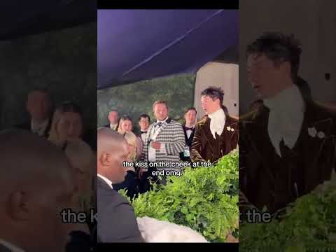 Sabrina giving Barry a kiss on the cheek 😆