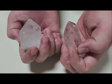 1년간 산.계곡.광산.동굴등을 탐사하며 채집한 광물.화석.생물을 소개하고.애완동물도 소개해 드리겠습니다.