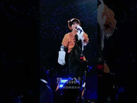 《爱丽丝卿》"Elise Dear" (or "Alice") at #zhoushen 's concert in Shenzhen!! (2025.12.06) #周深 #演唱会 #深圳 