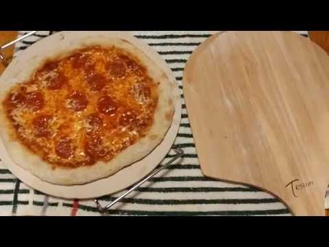 BakeItFun Pizza Kit: Mezzluna, Rack, and Stone Set Review