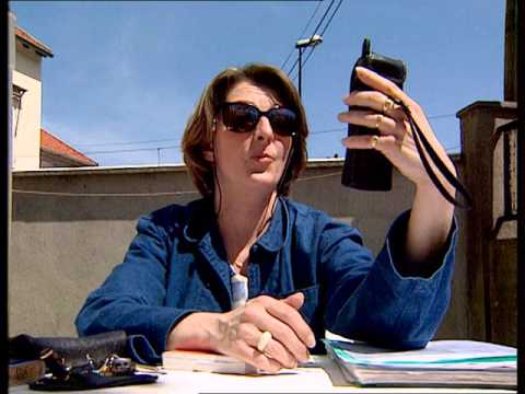 STRIP TEASE - Brigitte au boulot