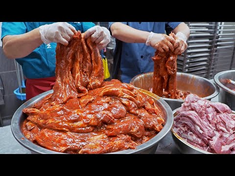 Meat Attack！Barbecue Pork Bun Making, Shrimp Rice Rolls / 叉燒大進擊！叉燒包製作大師, 手工鮮蝦腸粉 - 蒸鮮腸粉港式飲茶