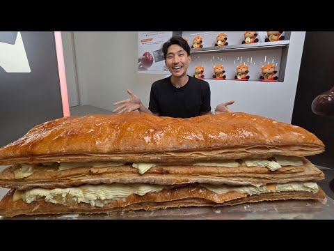 7.7KG Apple Strudel Eating Challenge
