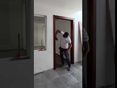 Instalación de una Puerta #shorts
