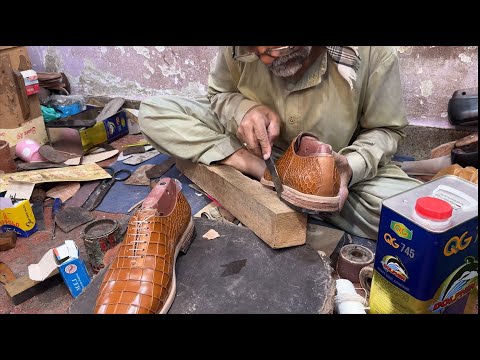 How To Make Alligator Print Hand Stitch Leather Shoes Upper, Beginner Leather work PART 2 of 3