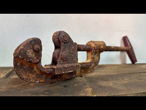 Restoring a 60-Year-Old Pipe Cutter