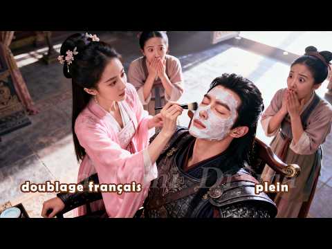 Une fille ordinaire rencontre un prince antique. Un masque, et elle lui vole le cœur—incroyable!