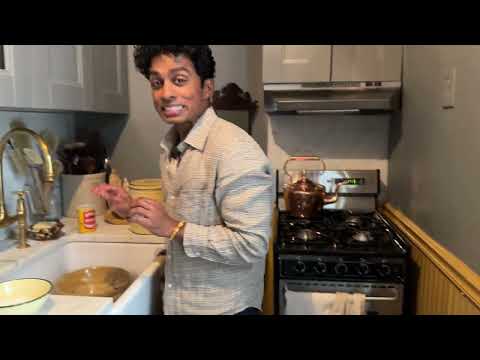 HOW TO MAKE SIMPLE SCONES FOR TEATIME  - With Rajiv Surendra