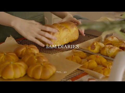 5AM Diaries | preparing a week of breakfasts, coffee and sunrise | 🎃multi-purpose pumpkin dough
