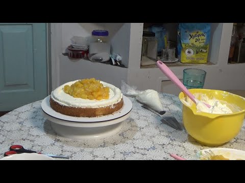 Подробно! Сборка торта с персиковой прослойкой! Делаем сливочный крем!