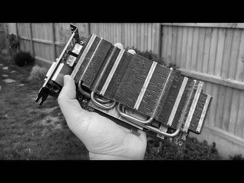 Gaming with my dying graphics card...