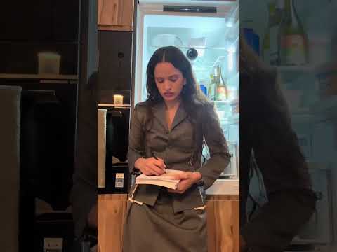 Firmando vuestros diskitossss LUX 7/Nov