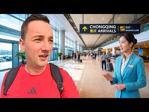 1st Arrival In Chongqing, China (World's Most Confusing City)