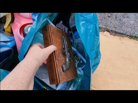 Пошла искать клад и нашла антиквариат ! Не свалка ,а антикварный магазин .Dumpster diving