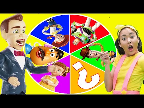 Gabby Gabby Learns Colors and Shapes in Giant Smash Game | Kids Education with Ellie
