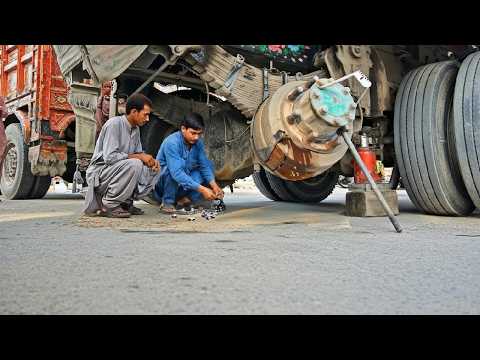 Highway Emergency Broken Axle of Truck Legendary Repair and Restored with Basic Tools