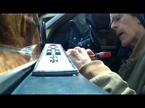 82 Lincoln Town Car power seat