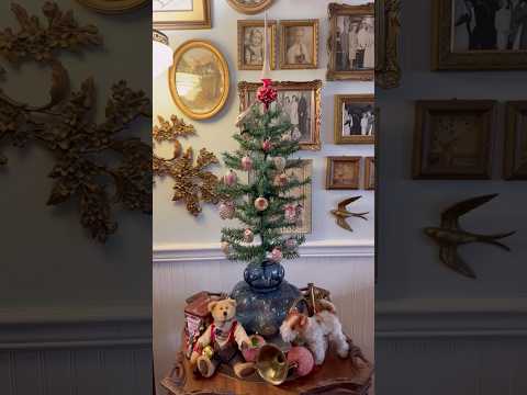 Upcycled Dollar Store Trees, Thrifted Ornaments & a Glass Lamp Base. #christmas  #vintage #thrift