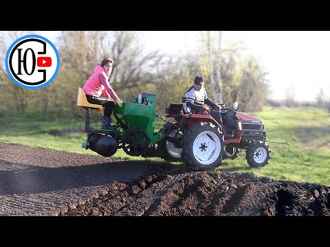 SO planting potatoes is ONE PLEASURE!