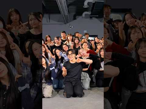 Look at us attention, UFO🛸🛸✨✨ @sa2m2nam3 ​⁠  #youngjunchoi #choreography