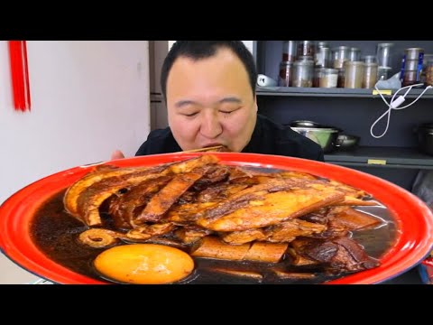 🔥【食肉盛宴】满满一盘全是硬菜！阿强狂炫满汉全席，香到满嘴流油！