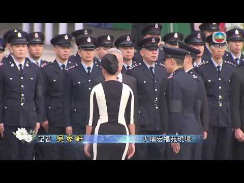 宏福苑五級火｜靈車抵達大埔進行路祭　消防員鞠躬致意｜香港新聞｜無綫新聞｜TVB News｜2025/12/19