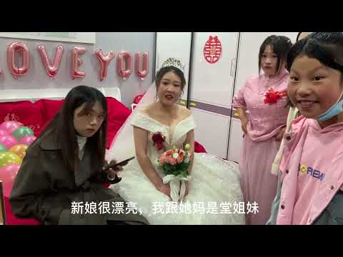 甘肃农村：10月天下大雪，小明参加邻居婚礼，看到新娘穿着发抖！