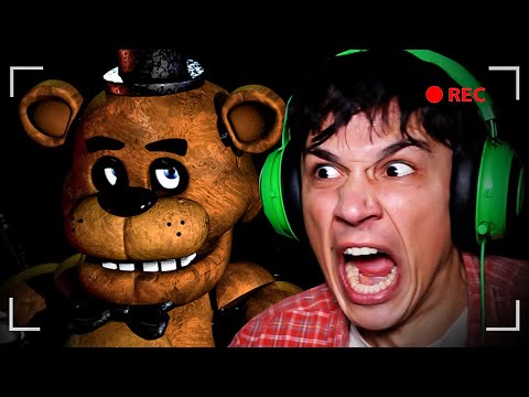 ПЕРВЫЙ РАЗ ИГРАЮ В ФНАФ!😱 СТРАШНО, НО ПРИКОЛЬНО!😉 Five Nights at Freddy's