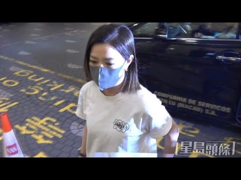 許紹雄病危入院藝人陸續抵醫院 佘詩曼神情哀傷傍晚到場