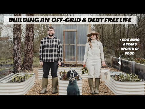 Turning 3 acres of abandoned land into an off-grid homestead + GIVEAWAY