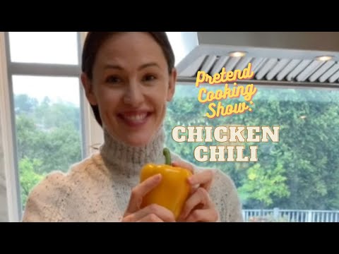 Pretend Cooking Show: Chicken Chili