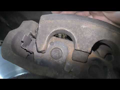 Стучит суппорт, что делать и как устранить громыхание