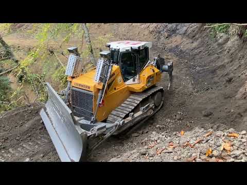 LIEBHERR 746 Dozer ile yol yapımı =4 #liebherr #bulldozer #dozer #işmakinaları #komatsu #keşfet