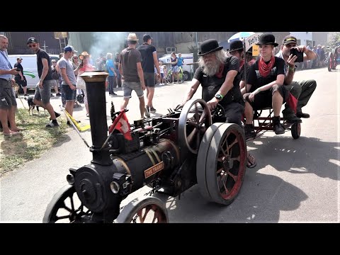 Dampf-Lokomobile und Dampfwalzen Parade- 6. Oldie und Traktorenfest in Guntmading/Schweiz 14.08.2022