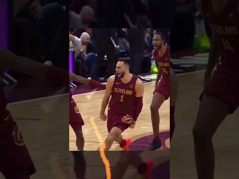 Max Strus CRAZY half court GAME WINNER! 🤯 #shorts #nba #basketball #cavs #lukadoncic