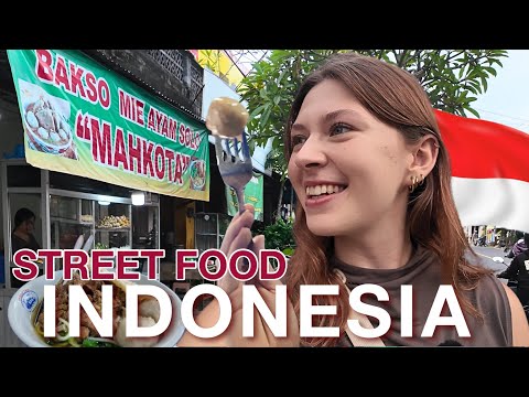 First Time Trying INDONESIAN STREET FOOD! Mie Ayam, Bakso, Es Buah and more...