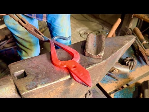 From an old piece of iron to a coppersmith's scissors๐ฅโ๏ธ๐ฎ๐ท